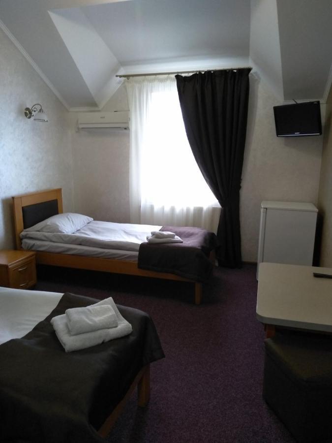 Hotel Vizit Stryj Zewnętrze zdjęcie